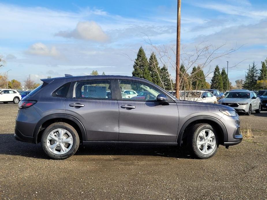 new 2025 Honda HR-V car, priced at $28,045