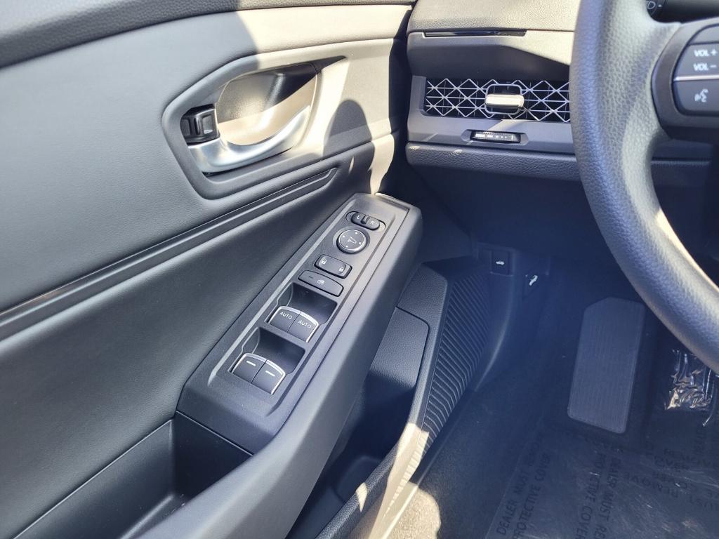 new 2025 Honda Accord car, priced at $33,860