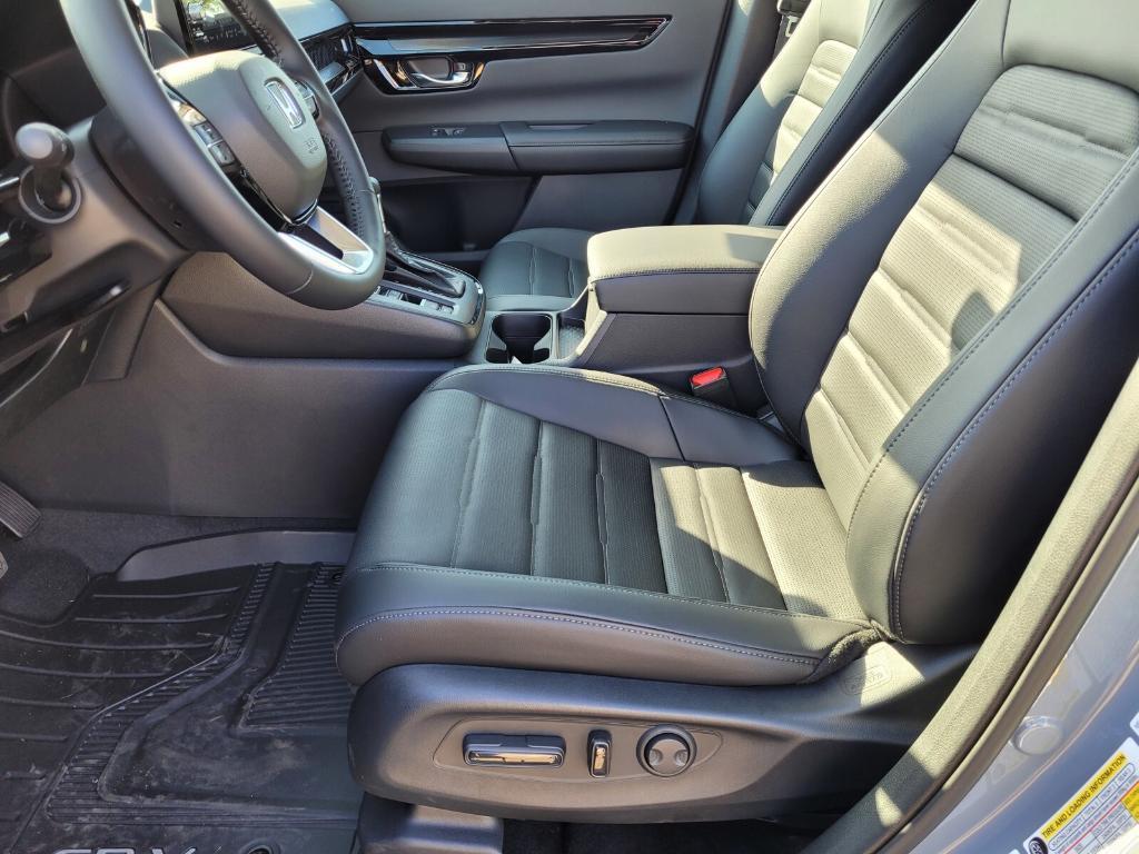 new 2025 Honda CR-V car, priced at $40,045