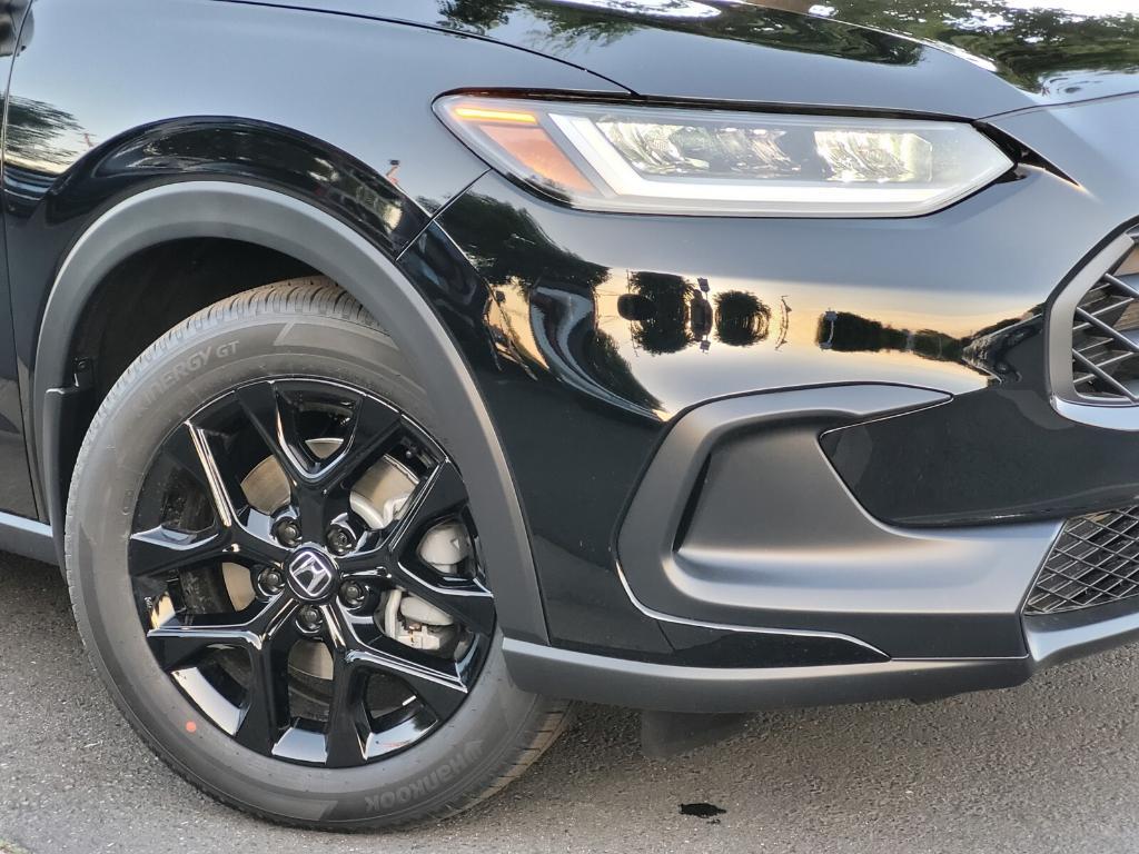 new 2025 Honda HR-V car, priced at $30,590