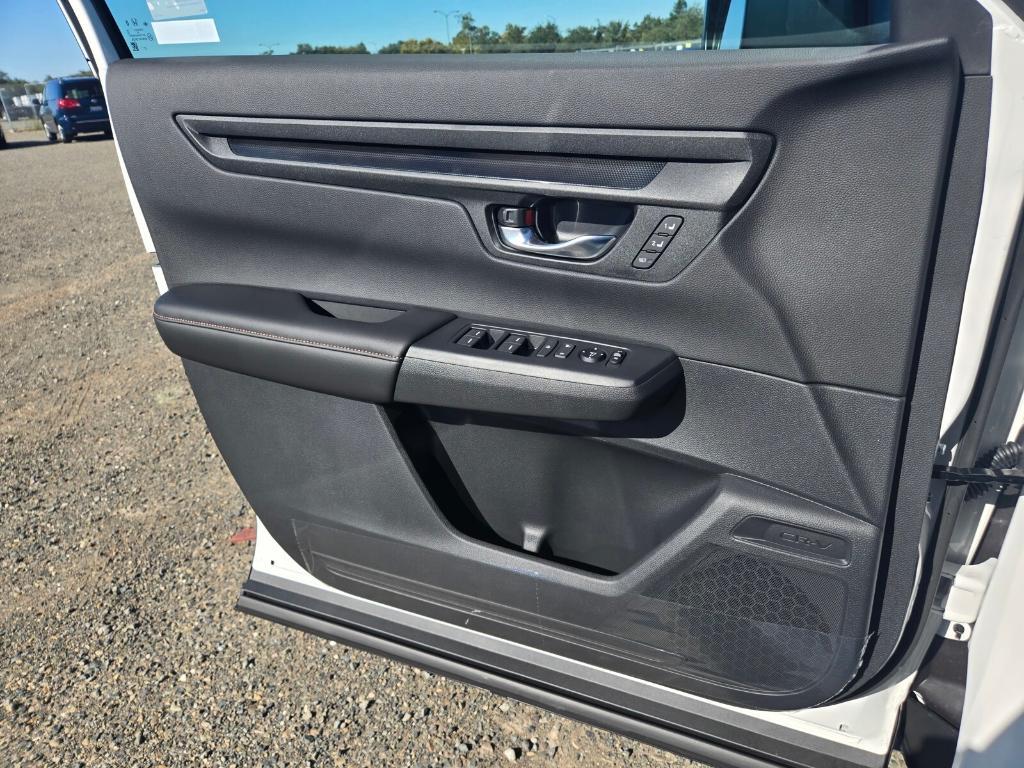 new 2026 Honda CR-V Hybrid car, priced at $43,825