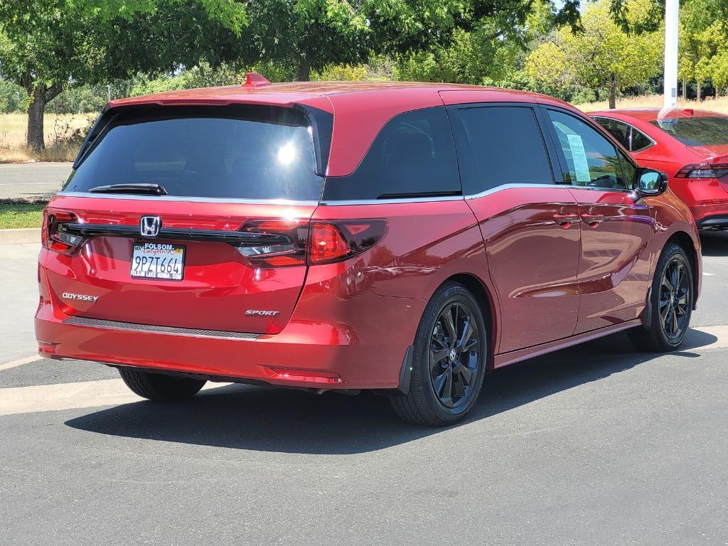 used 2024 Honda Odyssey car, priced at $42,618