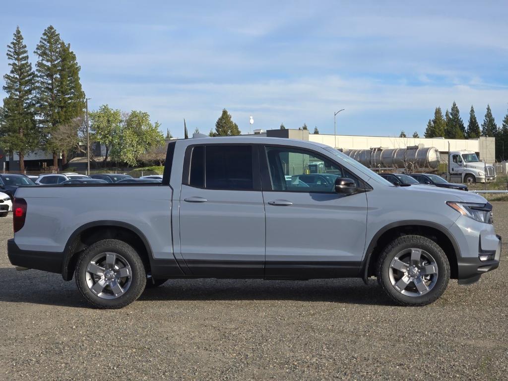 new 2025 Honda Ridgeline car, priced at $48,980