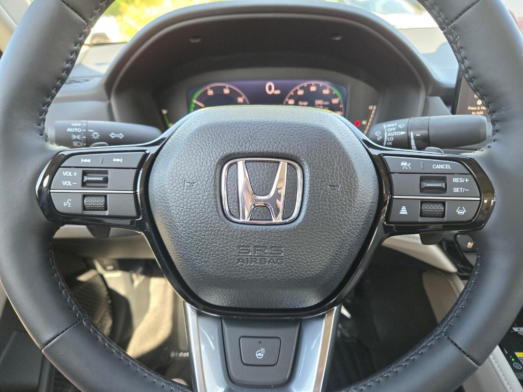 new 2025 Honda Accord Hybrid car, priced at $42,145