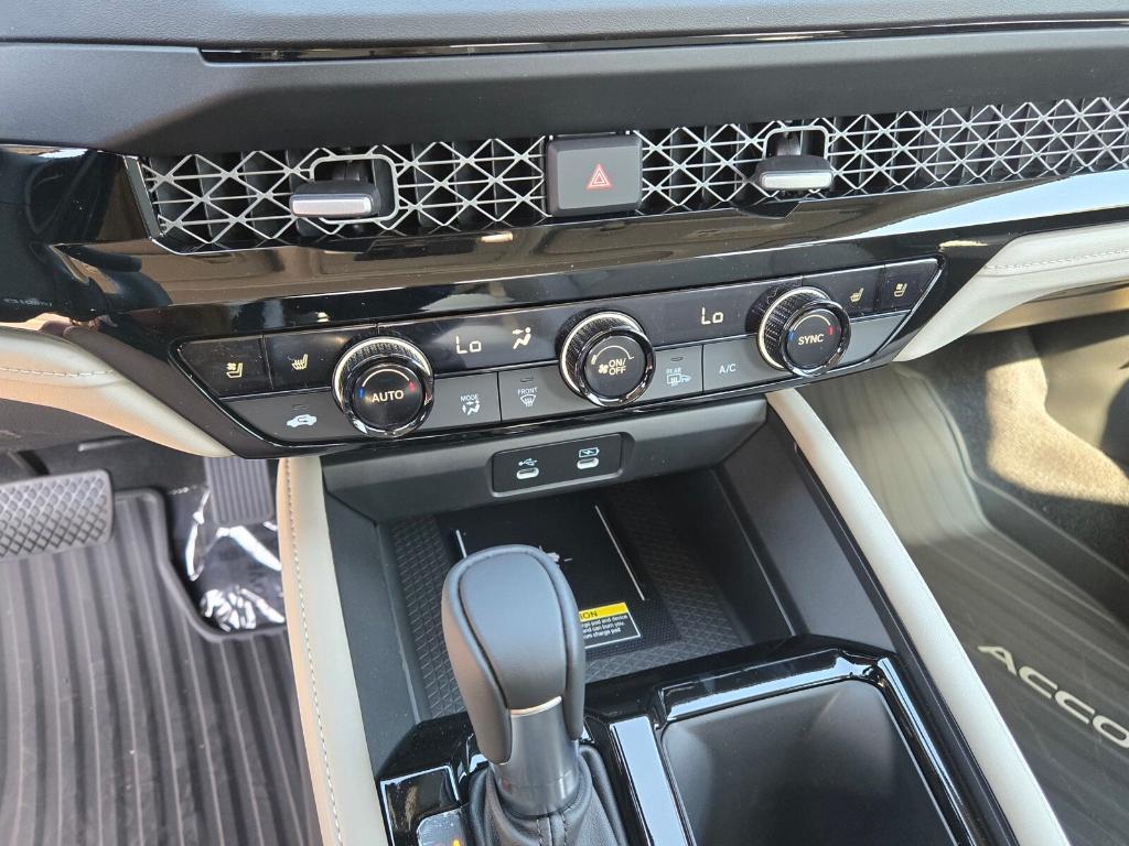 new 2025 Honda Accord Hybrid car, priced at $42,145