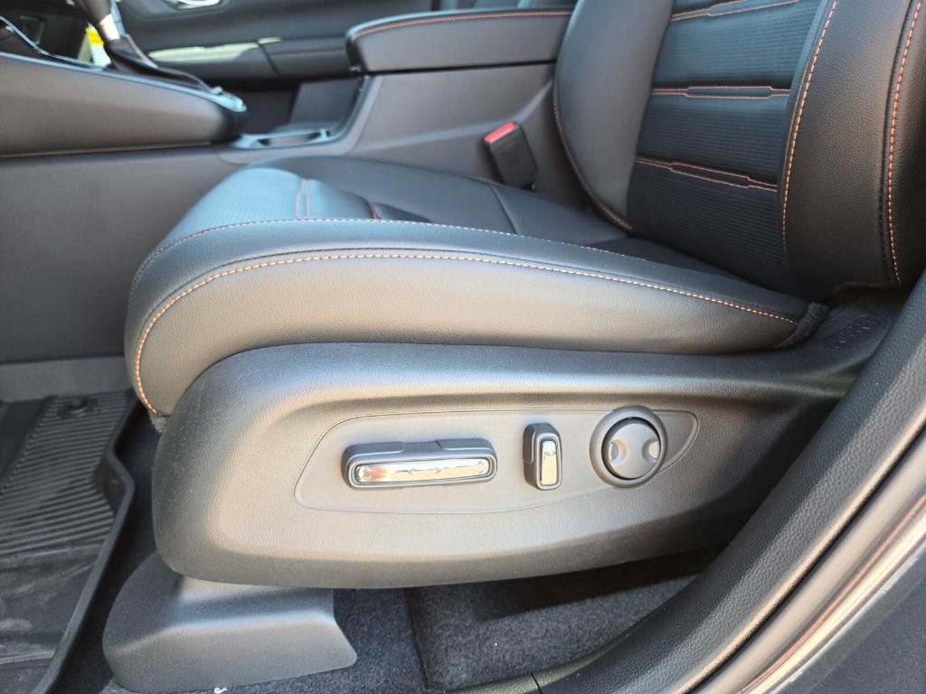 new 2026 Honda CR-V Hybrid car, priced at $41,815