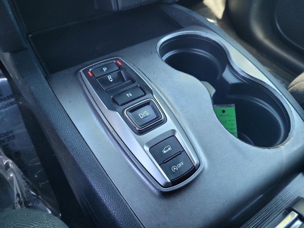 used 2022 Honda Pilot car, priced at $29,701