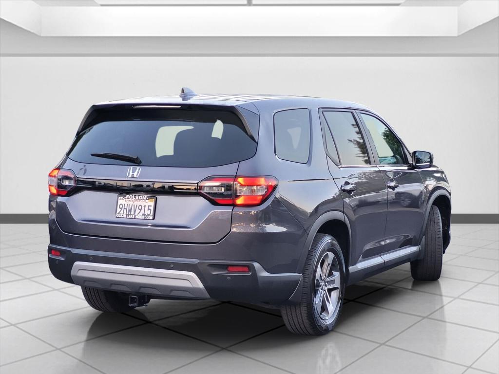 used 2023 Honda Pilot car, priced at $38,144