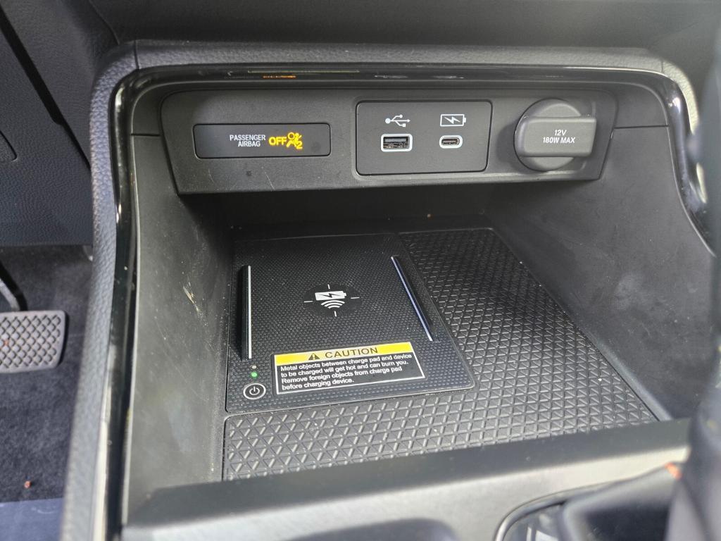 used 2024 Honda CR-V Hybrid car, priced at $33,425