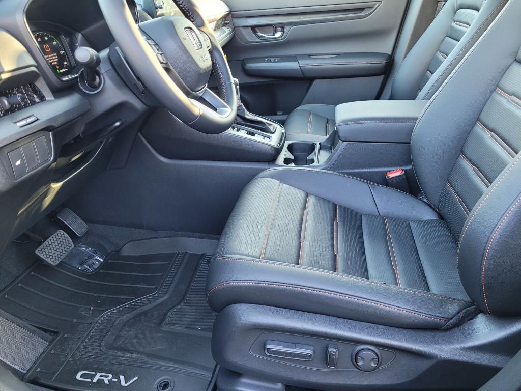 new 2026 Honda CR-V Hybrid car, priced at $41,815