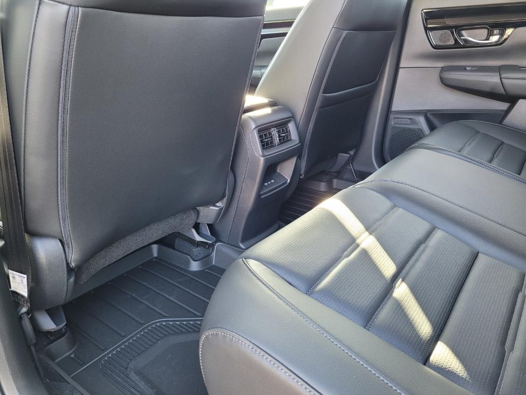 new 2025 Honda CR-V car, priced at $39,590