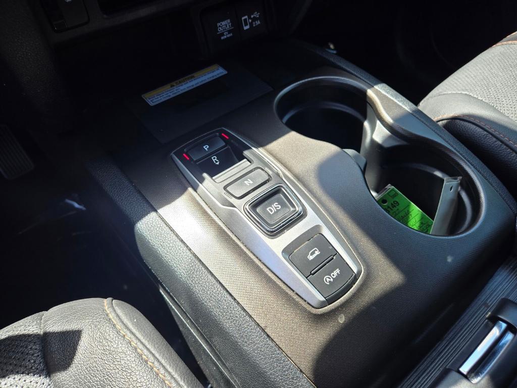 used 2022 Honda Pilot car, priced at $32,497