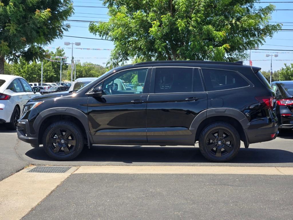used 2022 Honda Pilot car, priced at $32,497