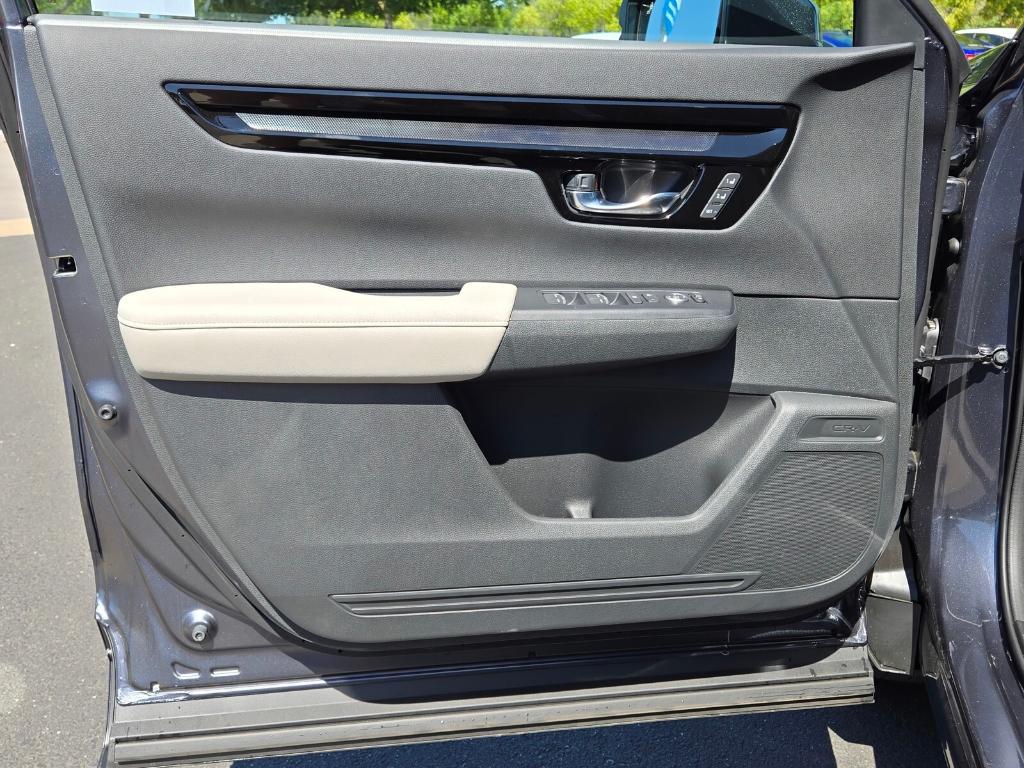 new 2026 Honda CR-V car, priced at $39,990