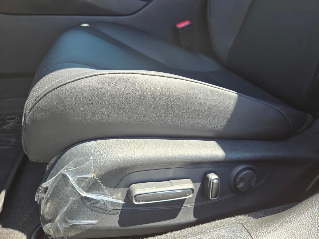 new 2025 Honda Accord Hybrid car, priced at $37,785