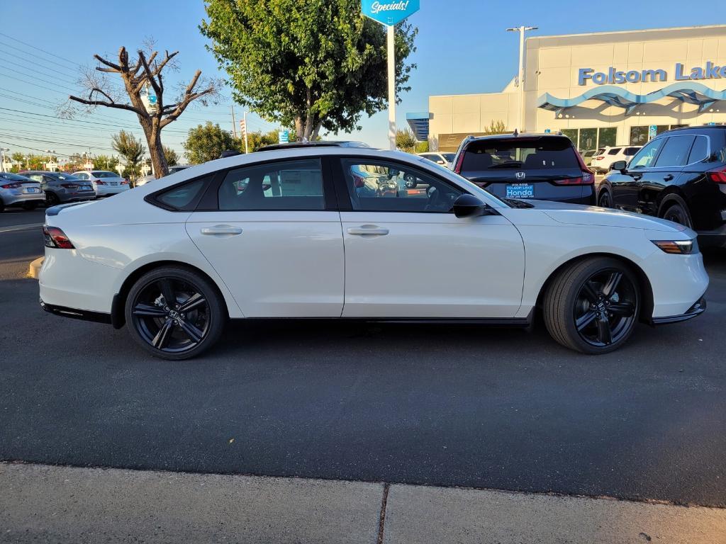new 2025 Honda Accord Hybrid car, priced at $38,675