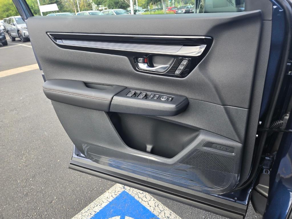 new 2026 Honda CR-V Hybrid car, priced at $45,395