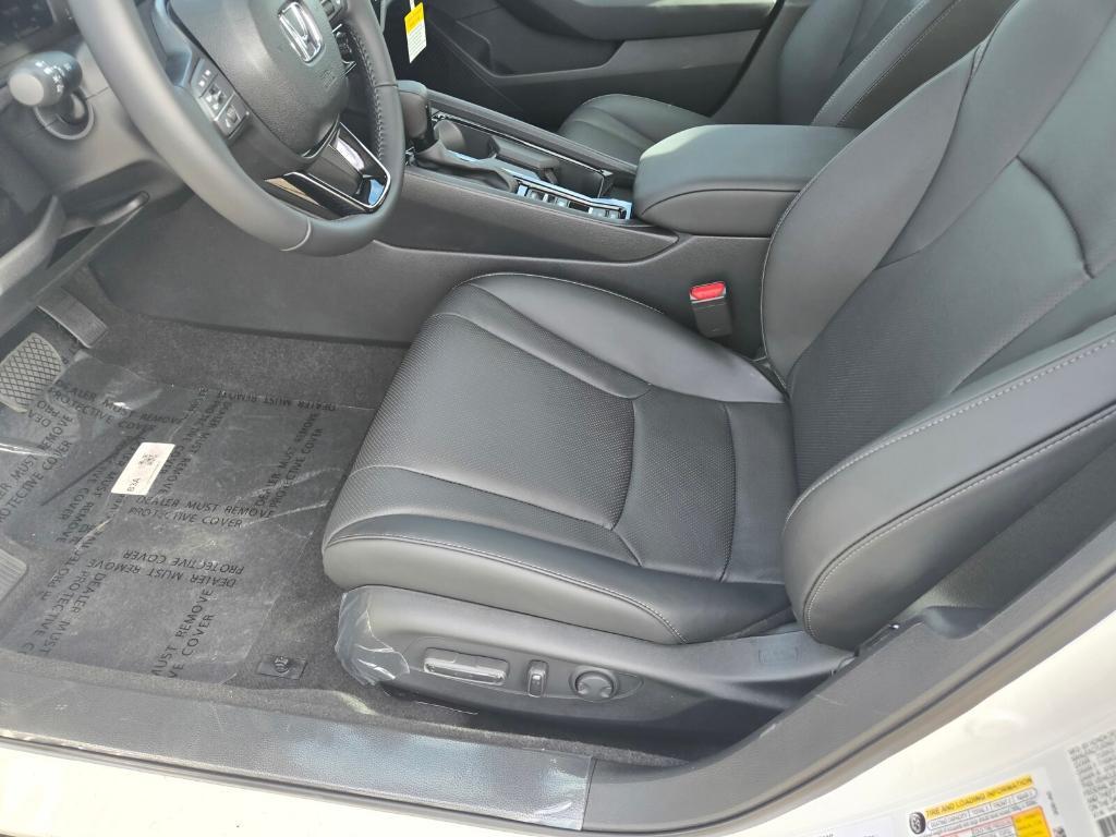 new 2025 Honda Accord Hybrid car, priced at $38,285