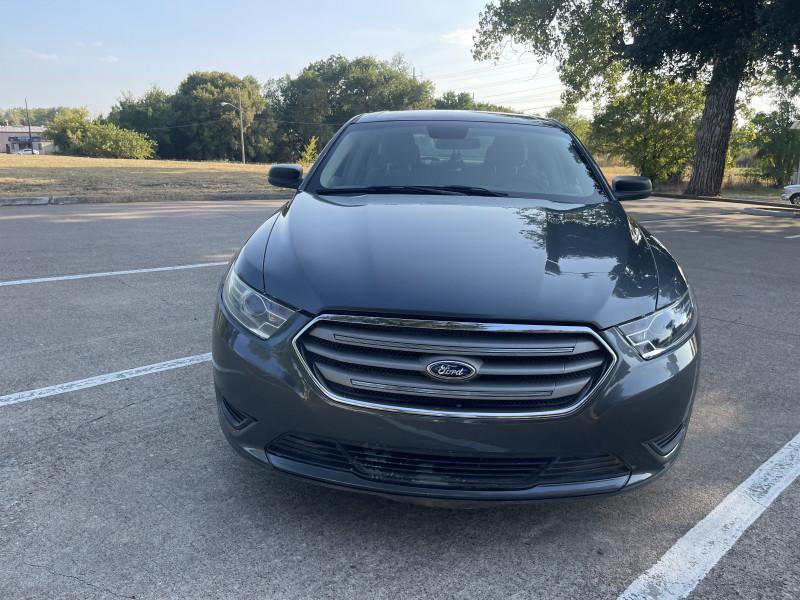 used 2015 Ford Taurus car, priced at $9,999