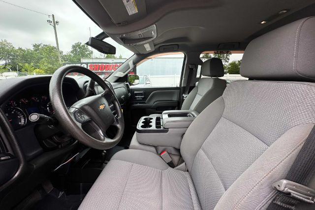 used 2018 Chevrolet Silverado 1500 car, priced at $27,900