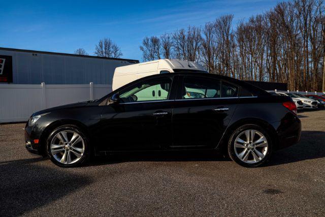 used 2014 Chevrolet Cruze car, priced at $11,000