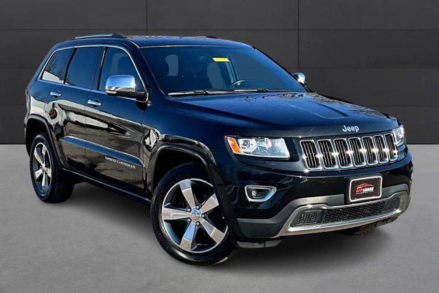 used 2015 Jeep Grand Cherokee car, priced at $15,900