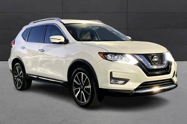 used 2018 Nissan Rogue car, priced at $15,997