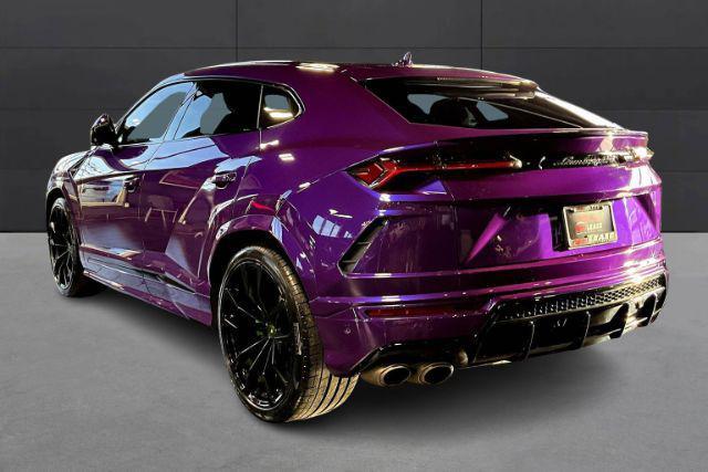 used 2022 Lamborghini Urus car, priced at $224,900