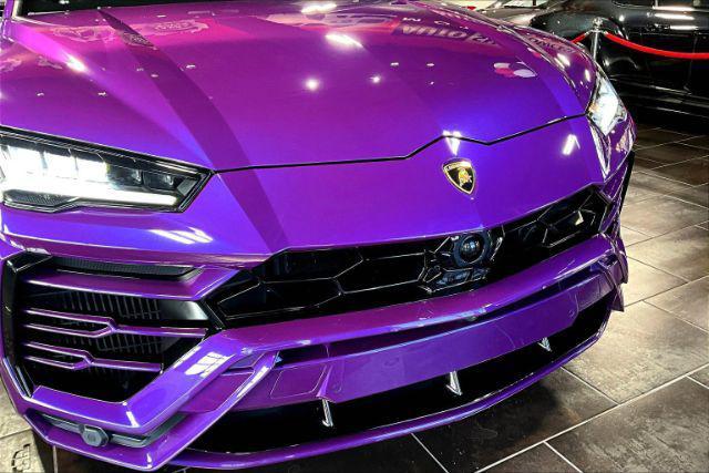 used 2022 Lamborghini Urus car, priced at $224,900