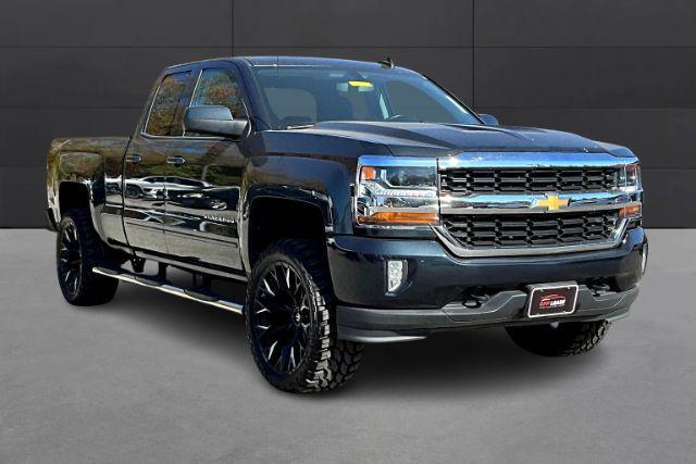 used 2017 Chevrolet Silverado 1500 car, priced at $24,997