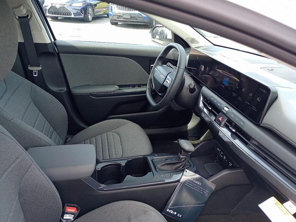 new 2025 Kia K4 car, priced at $24,960