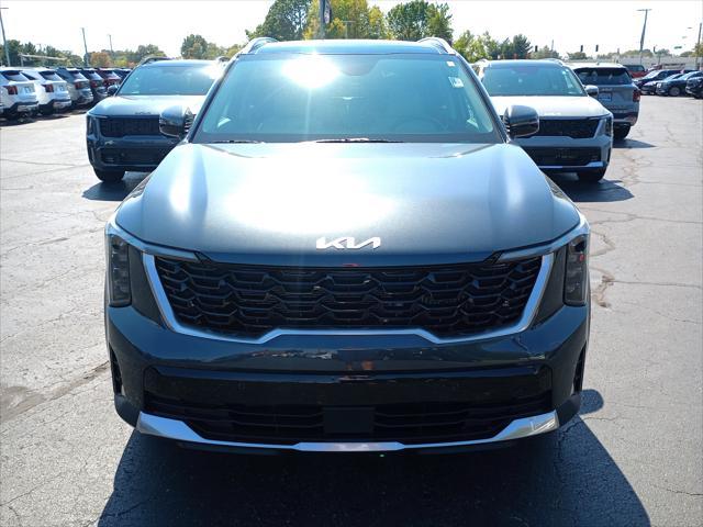 new 2025 Kia Sorento car, priced at $37,990