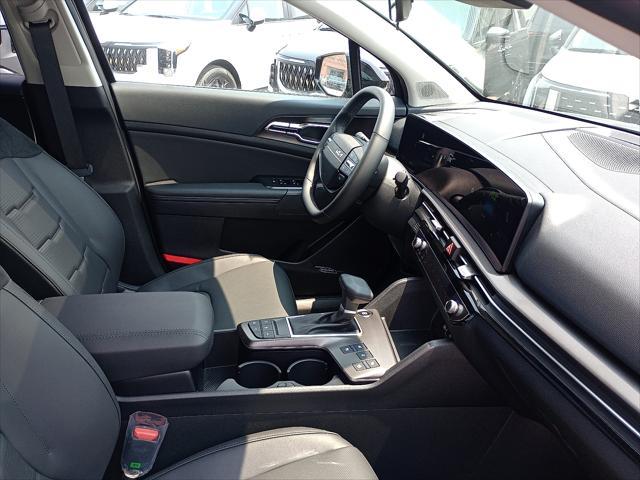 new 2026 Kia Sportage car, priced at $39,185