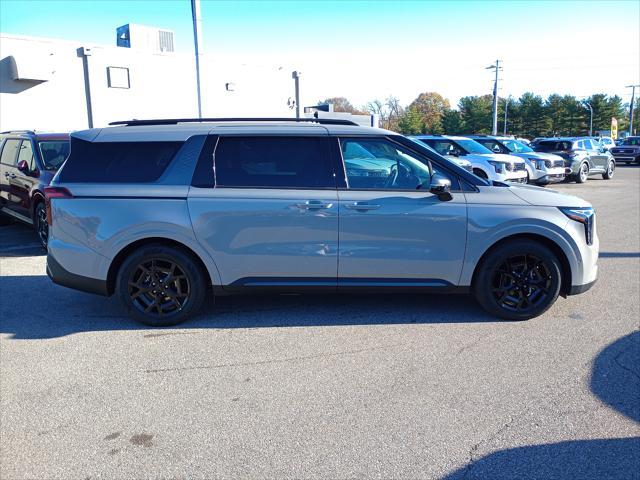 new 2025 Kia Carnival car, priced at $52,755