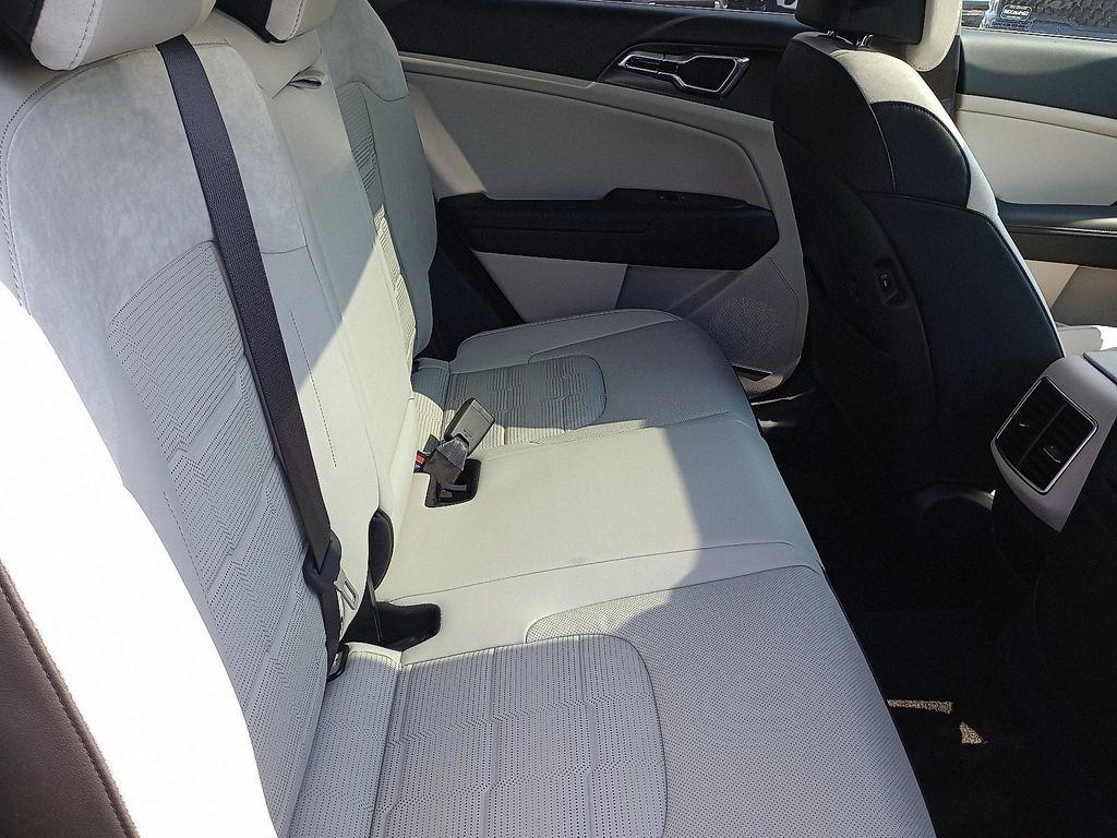 new 2026 Kia Sportage Hybrid car, priced at $42,205