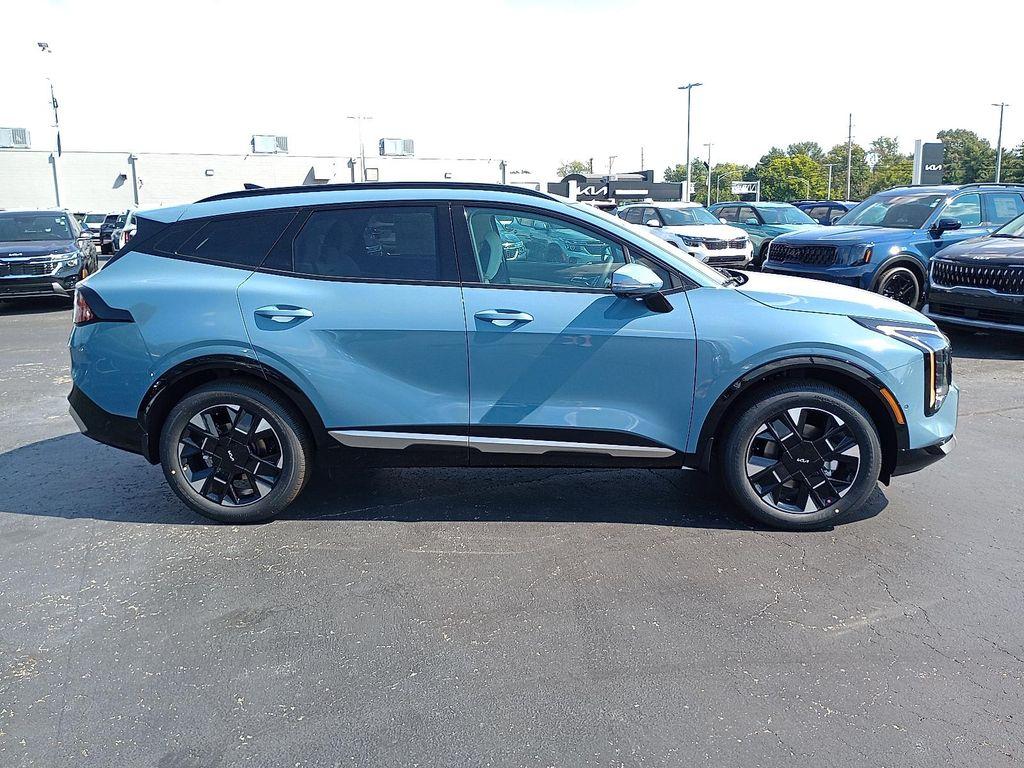 new 2026 Kia Sportage Hybrid car, priced at $42,205