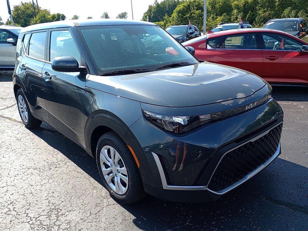 new 2025 Kia Soul car, priced at $21,685