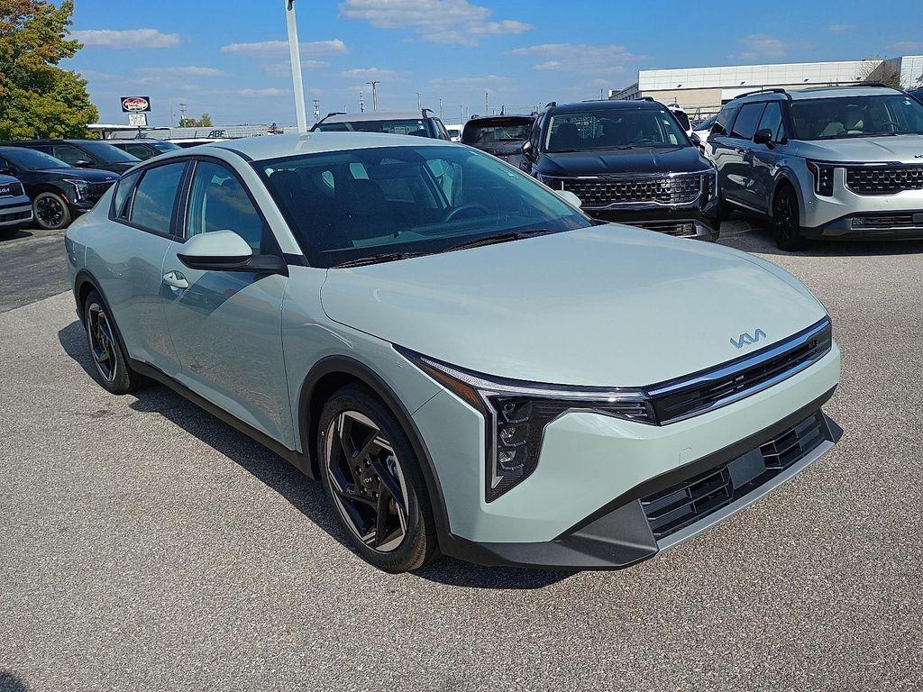 new 2025 Kia K4 car, priced at $24,165