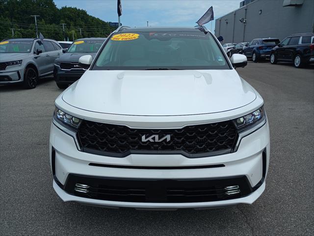 used 2023 Kia Sorento Plug-In Hybrid car, priced at $38,998