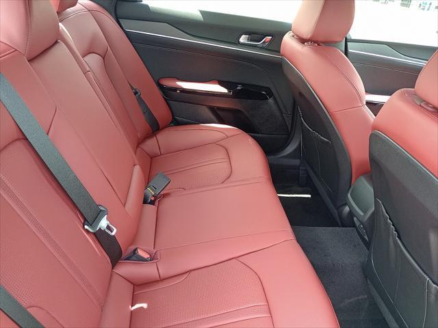 new 2025 Kia K5 car, priced at $33,490