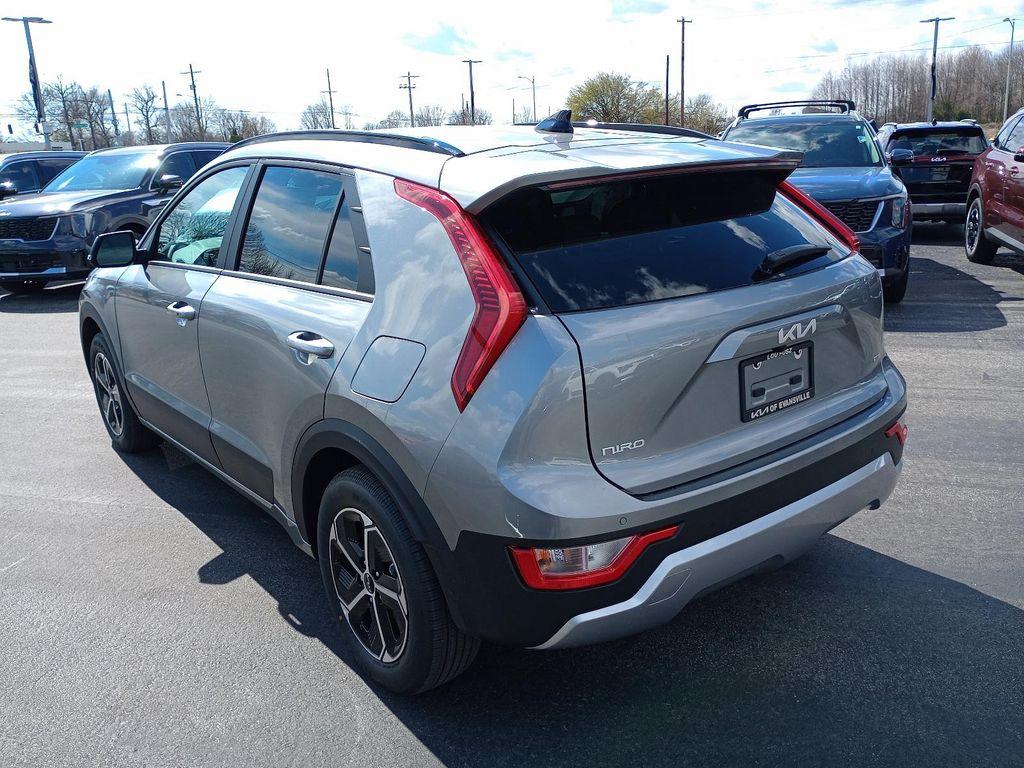 new 2025 Kia Niro car, priced at $28,999