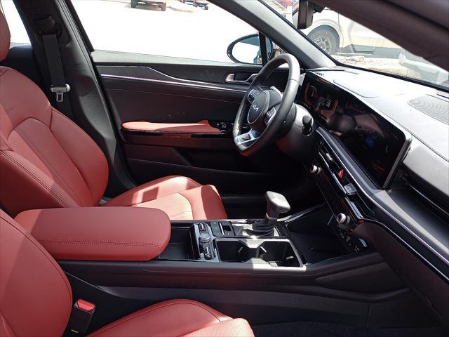 new 2025 Kia K5 car, priced at $32,700