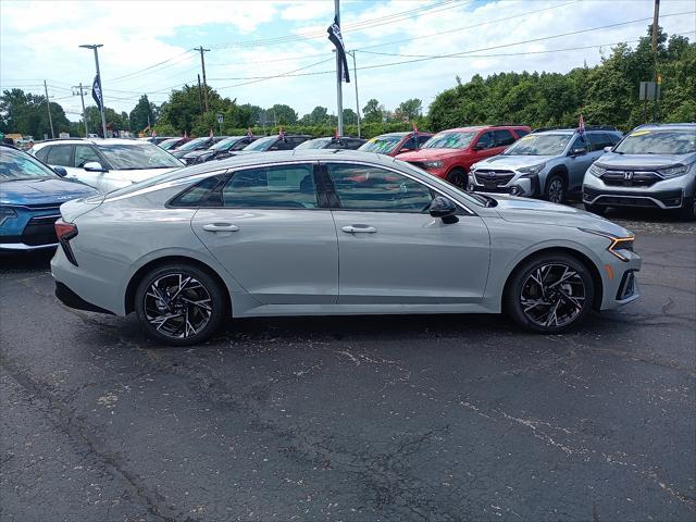 new 2025 Kia K5 car, priced at $31,395