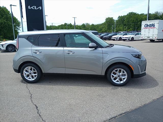 new 2025 Kia Soul car, priced at $22,390