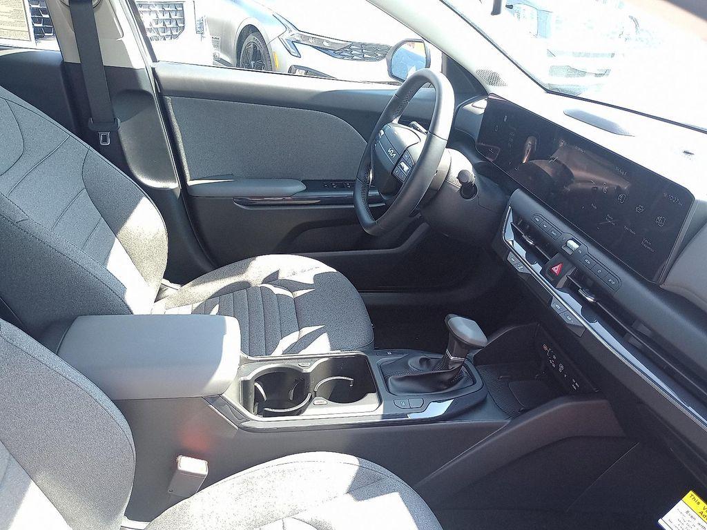 new 2025 Kia K4 car, priced at $24,960
