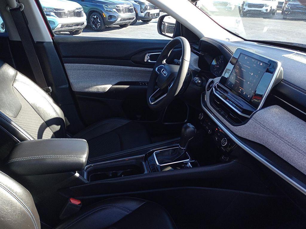 used 2022 Jeep Compass car, priced at $17,996