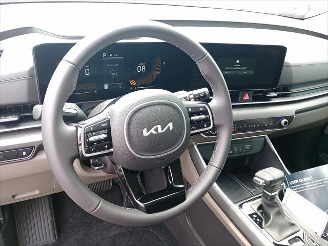 new 2025 Kia Carnival car, priced at $42,230