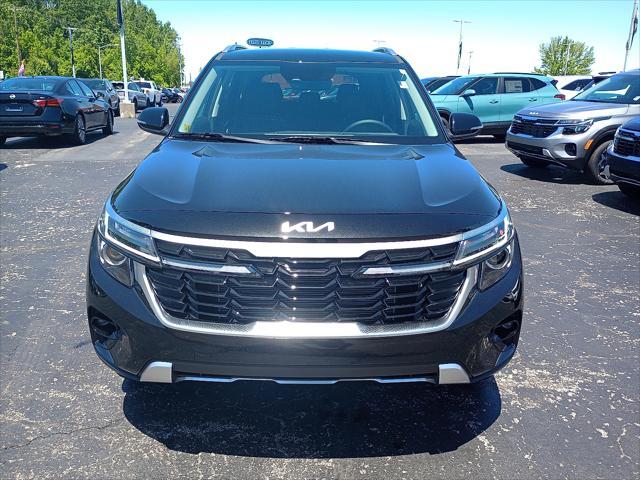 new 2025 Kia Seltos car, priced at $28,295