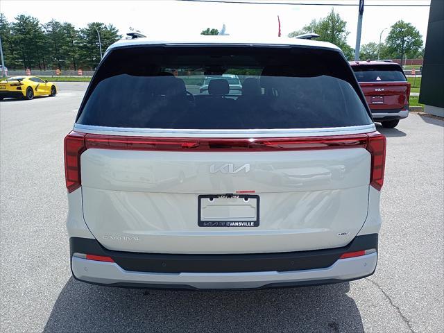 new 2025 Kia Carnival Hybrid car, priced at $44,075