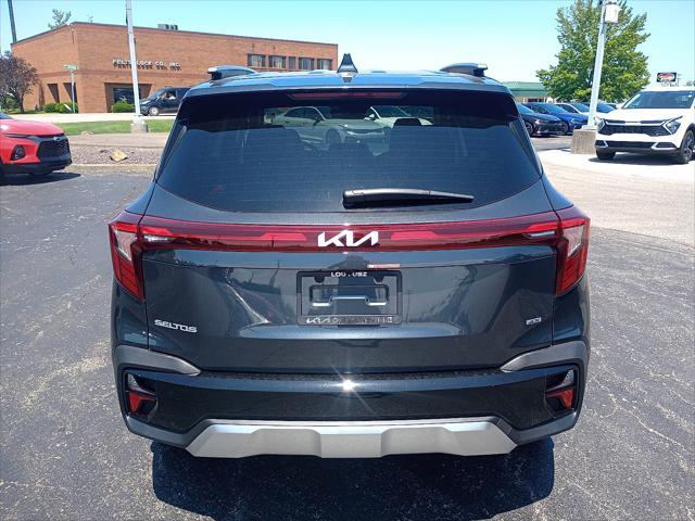 new 2025 Kia Seltos car, priced at $27,900